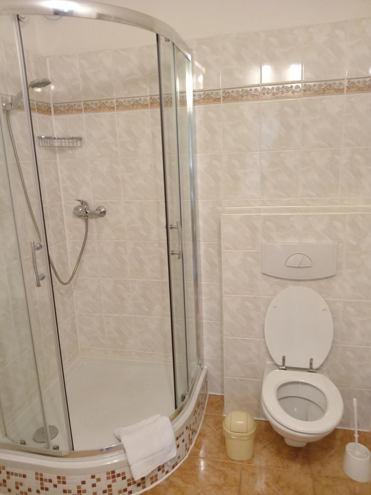 Apartmany Ilona Рокитніце-над-Їзероу Екстер'єр фото