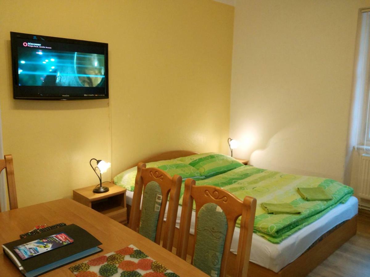 Apartmany Ilona Рокитніце-над-Їзероу Екстер'єр фото